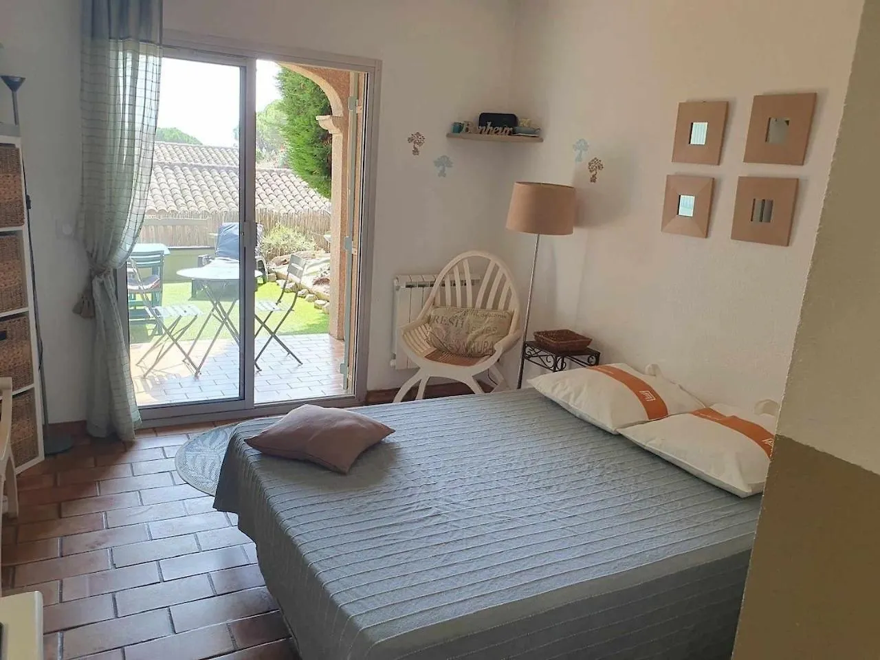 Апартаменты Joli Studio Sainte Maxime Франция