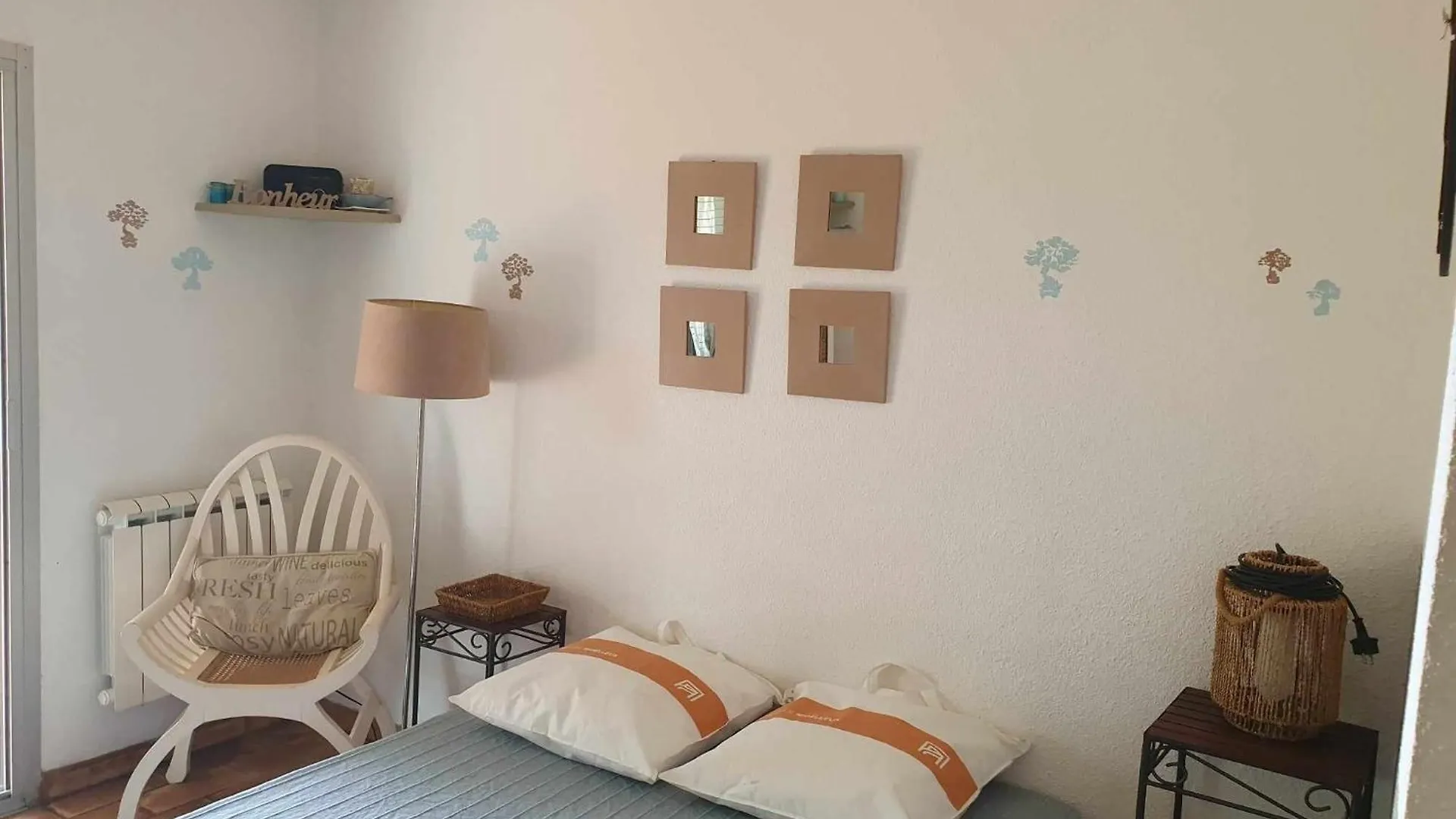 Апартаменты Joli Studio Sainte Maxime